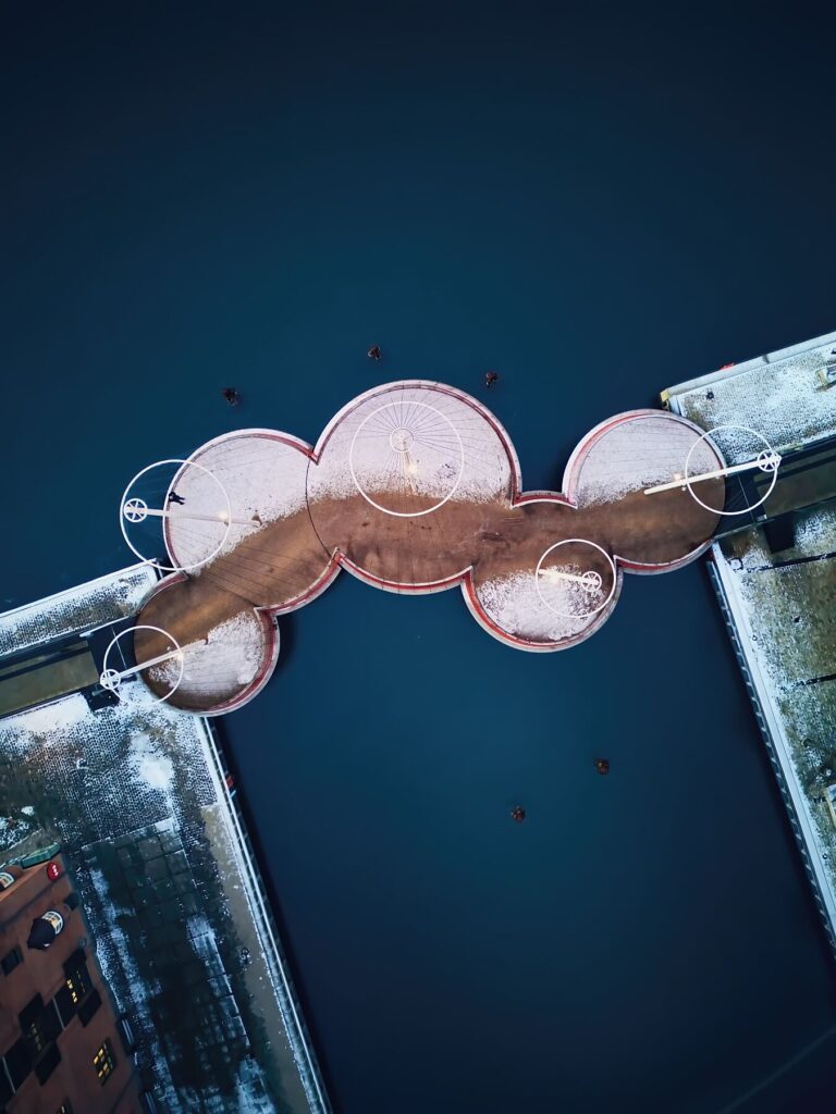 Circular Bridge